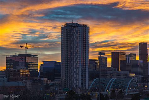 I rarely regret waking up early enough to see a Denver sunrise. : r/Denver