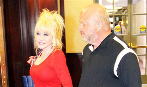 Dolly Parton remarries Carl Dean after 50 years: 13 crazy facts about ...