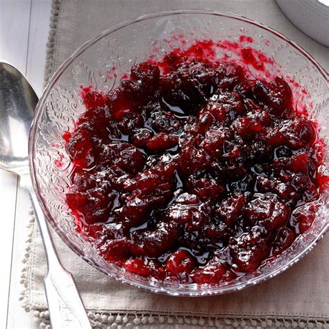 Spiced Cranberry Sauce Recipe: How to Make It