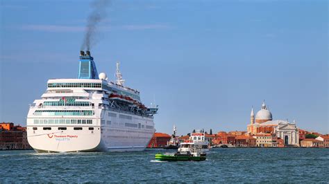 Cruise trade group lauds permanent ban of large ships in Venice: Travel Weekly