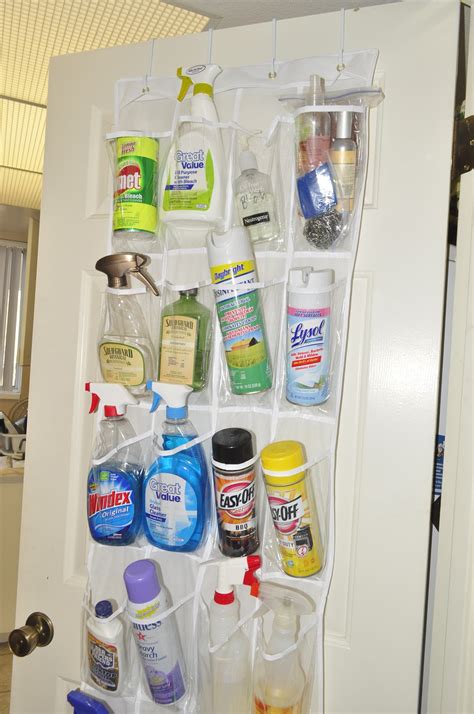 Evan & Natali Griffin: DIY Cleaning Supplies Storage