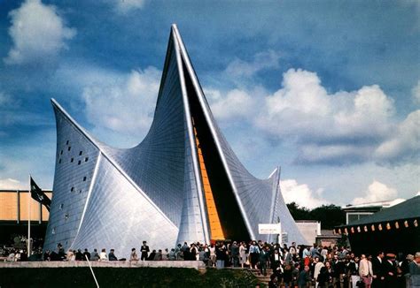 PHILIPS Pavilion by Iannis Xenakis @ Expo 58 - ArchiPanic