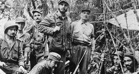 Fidel Castro, Che, And The Cuban Revolution In 33 Stunning Pictures