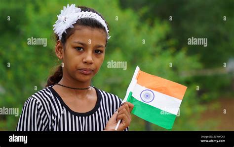 Teenager girl indian 15 hi-res stock photography and images - Alamy