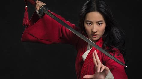 Disney reveals 'Mulan' star Liu Yifei in character as Chinese warrior | Fox News