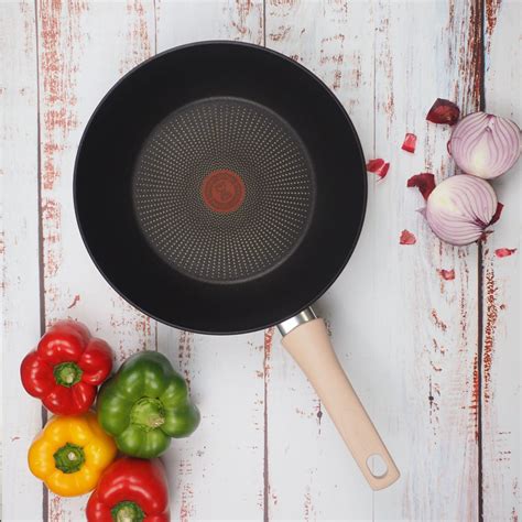 Tefal Eco Respect Induction Non Stick Wok 28cm Boxed | Kitchen Warehouse™