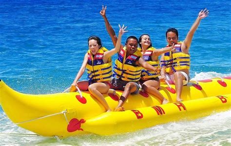 Boracay Banana Boat Experience in Boracay | Pelago