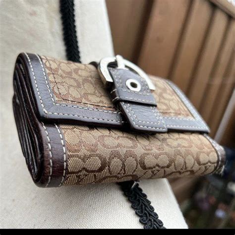 Coach Wallet | Coach wallet, Leather wallet, Wallet fashion