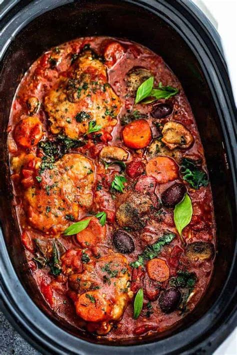 Slow Cooker Chicken Cacciatore | recipecritic