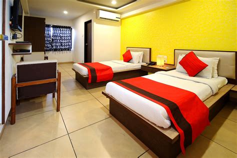 OYO Rooms 024 Ahmedabad Station, Budget Hotel Ahmedabad, Book @ ₹1699 - OYO Rooms