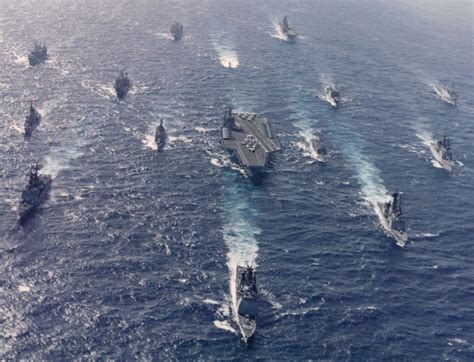 7th Fleet | Aircraft carrier, Navy ships, Warship