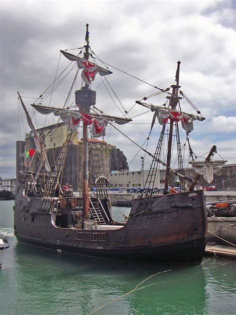 Replica Santa-Maria, sailed by Christopher Columbus | Old sailing ships, Sailing ships, Tall ships