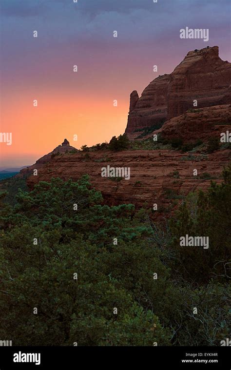 Sedona at sunset Stock Photo - Alamy