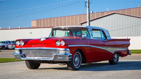 1958 Ford Fairlane 500 Skyliner at Kansas City 2017 as F174 - Mecum Auctions