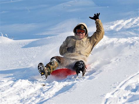 12 Best Sledding Hills in Chicago in 2022 | Sledding hill, Chicago ...