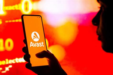 FTC bans antivirus giant Avast from selling its users' browsing data to advertisers | TechCrunch