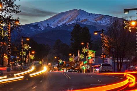 Your Guide to the Can’t-Miss Holiday Happenings in Ruidoso — DiscoverRUIDOSO.com | Travel ...