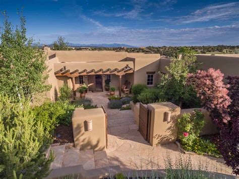 Luxury Homes in Santa Fe | Santa Fe Beautiful Homes | Sotheby’s Santa Fe, New Mexico