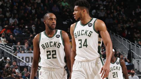 Giannis Antetokounmpo, Khris Middleton probable to return from injury ...