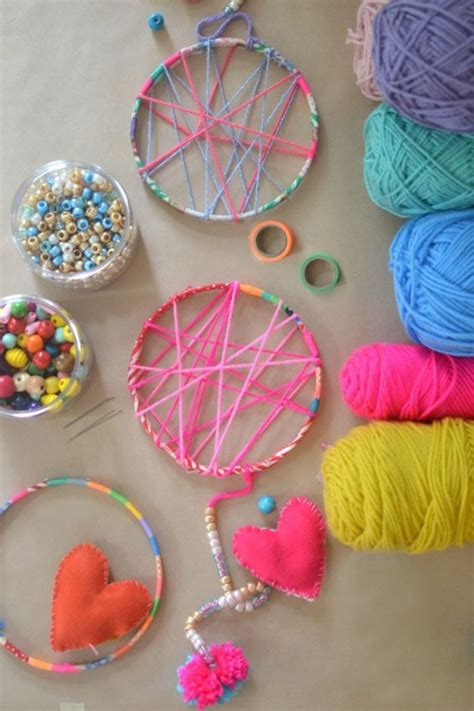 DIY Crafts: Simple & Pretty Yarn Craft Ideas for Kids