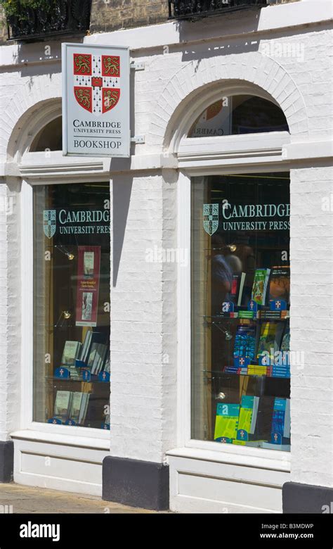 Cambridge university press hi-res stock photography and images - Alamy