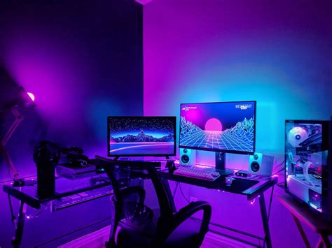 50 Amazing PC Gaming Setups That Will Make You Jealous (2018) - Gameranx