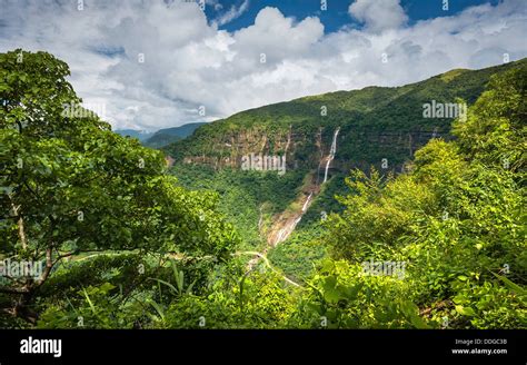 Waterfall in the Khasi Hills, Cherrapunjee, Meghalaya, India Stock ...