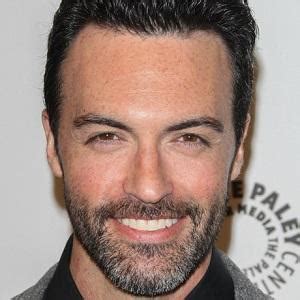 Reid Scott - Age, Family, Bio | Famous Birthdays