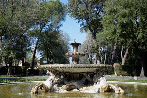 5 Facts about Rome's Iconic Water Fountains