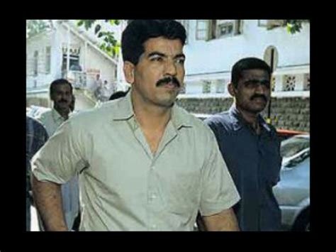 'Encounter specialist' Daya Nayak reinstated in police force - Oneindia ...