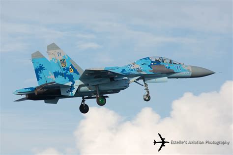 Ukrainian Air Force Su-27 Flankers rock Malta International Air Show ...