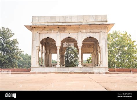 Building inside the Red Fort complex in Delhi India Stock Photo - Alamy