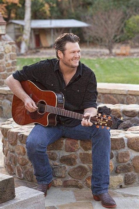 Pin by ruth carter on Ruth's favorites | Celebrity music, Blake shelton, Country music singers