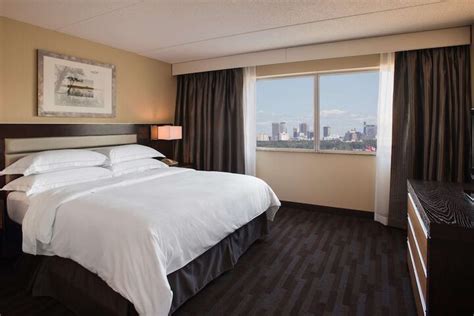 Hilton Winnipeg Airport Suites Winnipeg | Bookonline.com