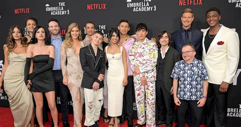 ‘Umbrella Academy’ Cast Teases Season 3's Foe, Filming Secrets - Netflix Tudum