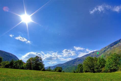 A sunny day in the mountains | Sunny day images, Springtime pictures, Nature wallpaper