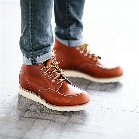 “Red Wing 875 Men's 6 Inch Classic Moc Toe Oro Legacy Leather Boot ...