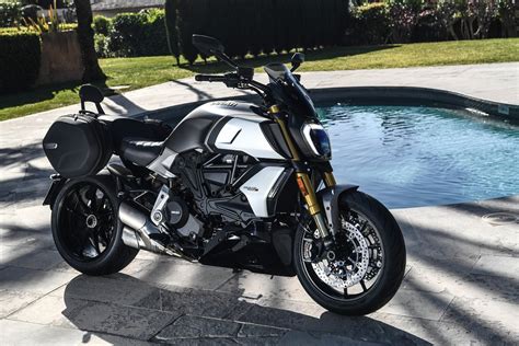 2019 Ducati Diavel 1260 S first ride review - RevZilla