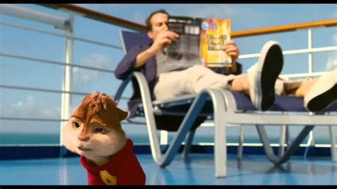 Alvin And The Chipmunks Chipwrecked Dave