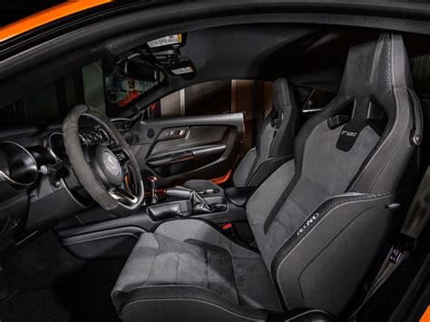 Gallery: 2019 Ford Mustang Shelby GT350 interior