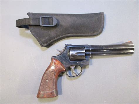 Smith and Wesson Model 586 Revolver- .357 Mag- 6" Barrel- Holster- #ABF4523