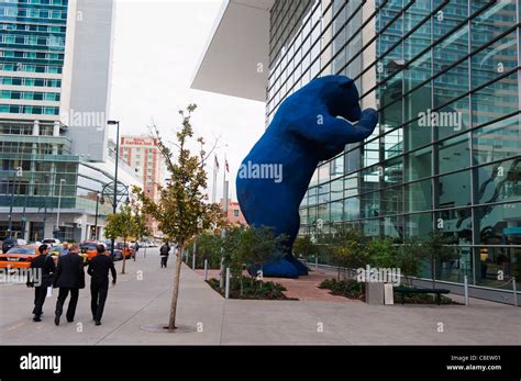 Big blue bear at Colorado Convention Center, Denver, Colorado, United ...