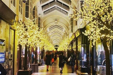 5 Reasons To Visit London During The Christmas Holidays - Guide London