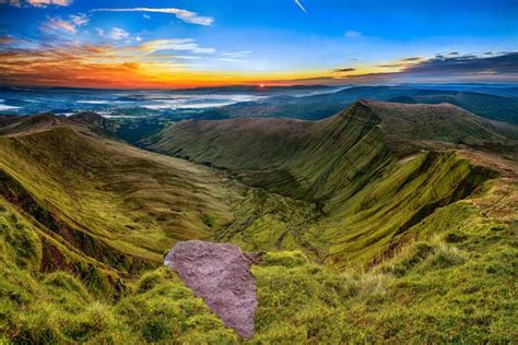 The best Brecon Beacons views | Brecon Beacons cottages