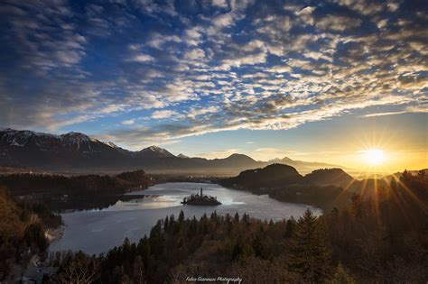 Sunrise at Lake Bled | JuzaPhoto