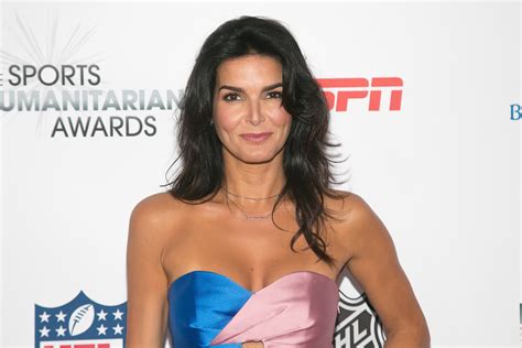 Angie Harmon Is Dating — but You Won't See Her on Tinder Anytime Soon!