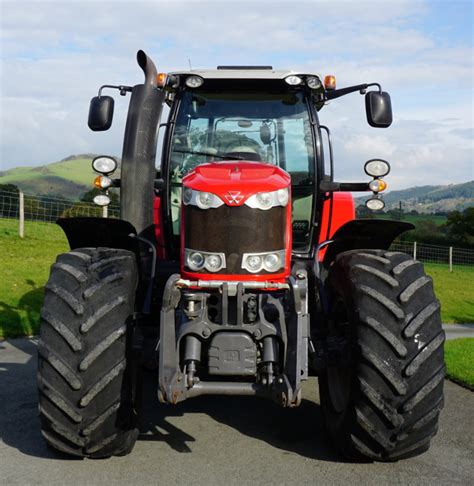 DSC03049 - Llansilin Tractors