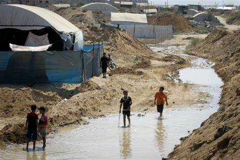 Egyptian army begins flooding Gaza tunnels | The Times of Israel