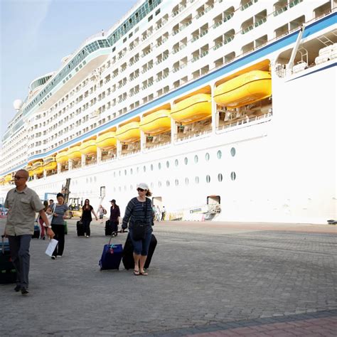 Dubai Cruise Terminal receives 625k visitors in 2016-2017 ...