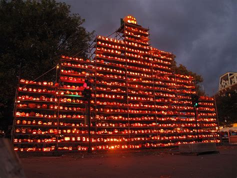 Keene Pumpkin Festival: Lighting Up the Night in NH